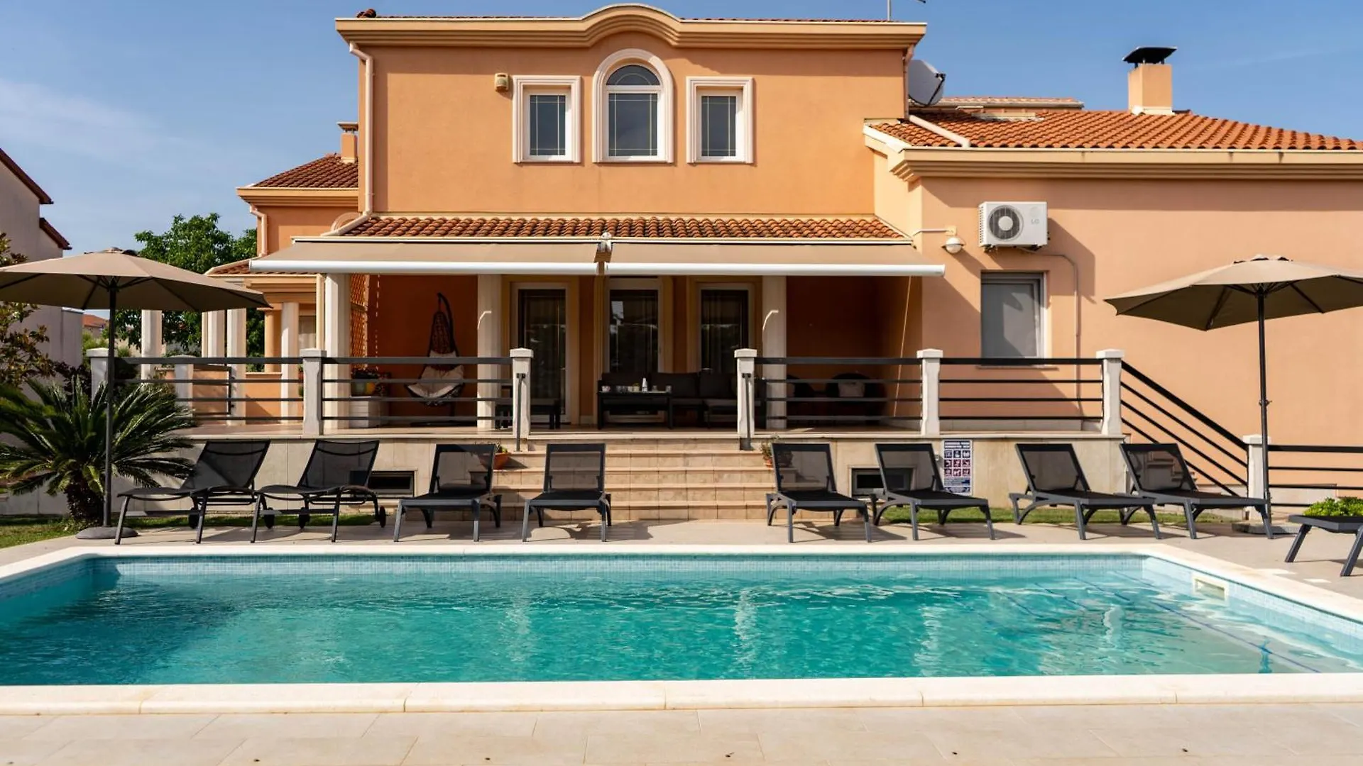 Ferienhaus In Pula Mit Privatem Pool Holiday home